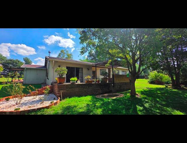 FARM FOR SALE IN ZONNEHOEWE